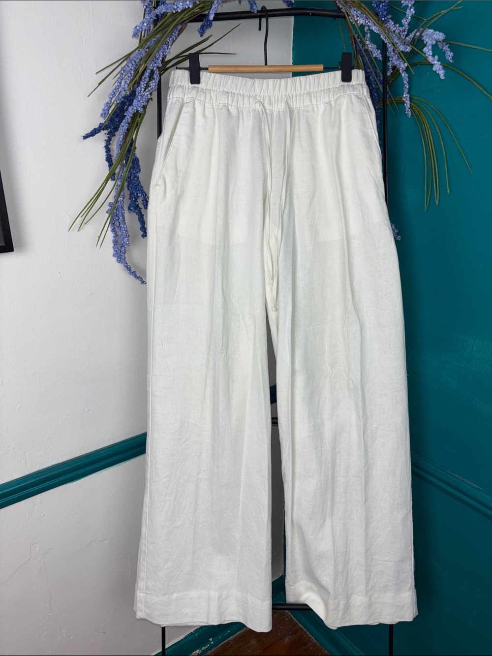 a new day White Wide-Leg Drawstring Linen-Blend Pants
